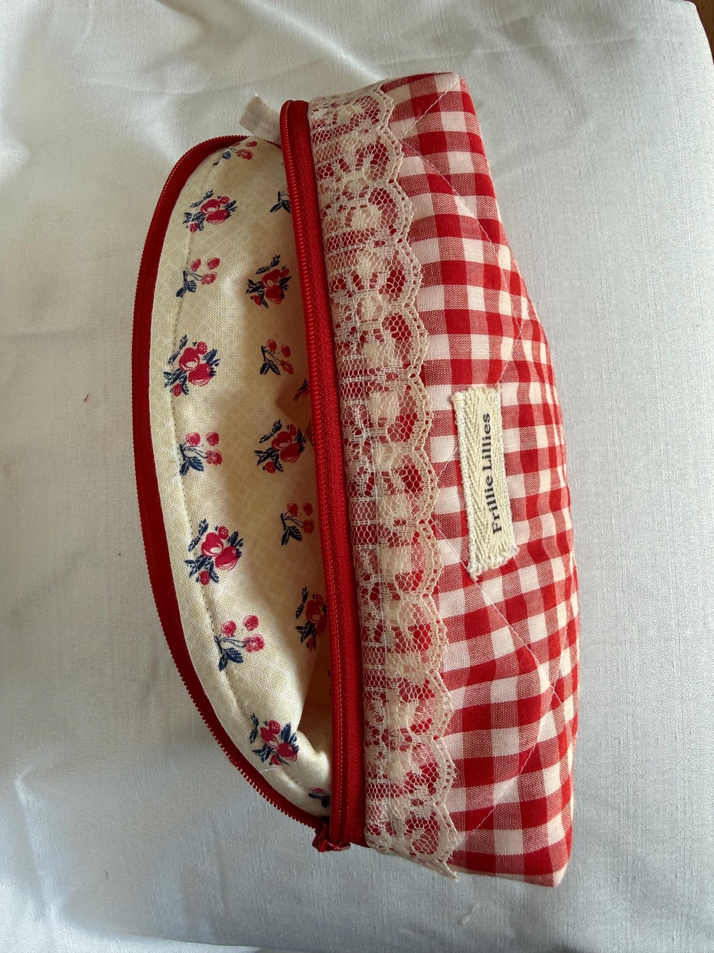 Cherry Pie Bag - Small